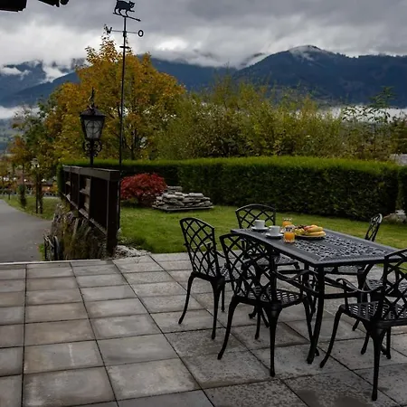 Braun 1 アパート